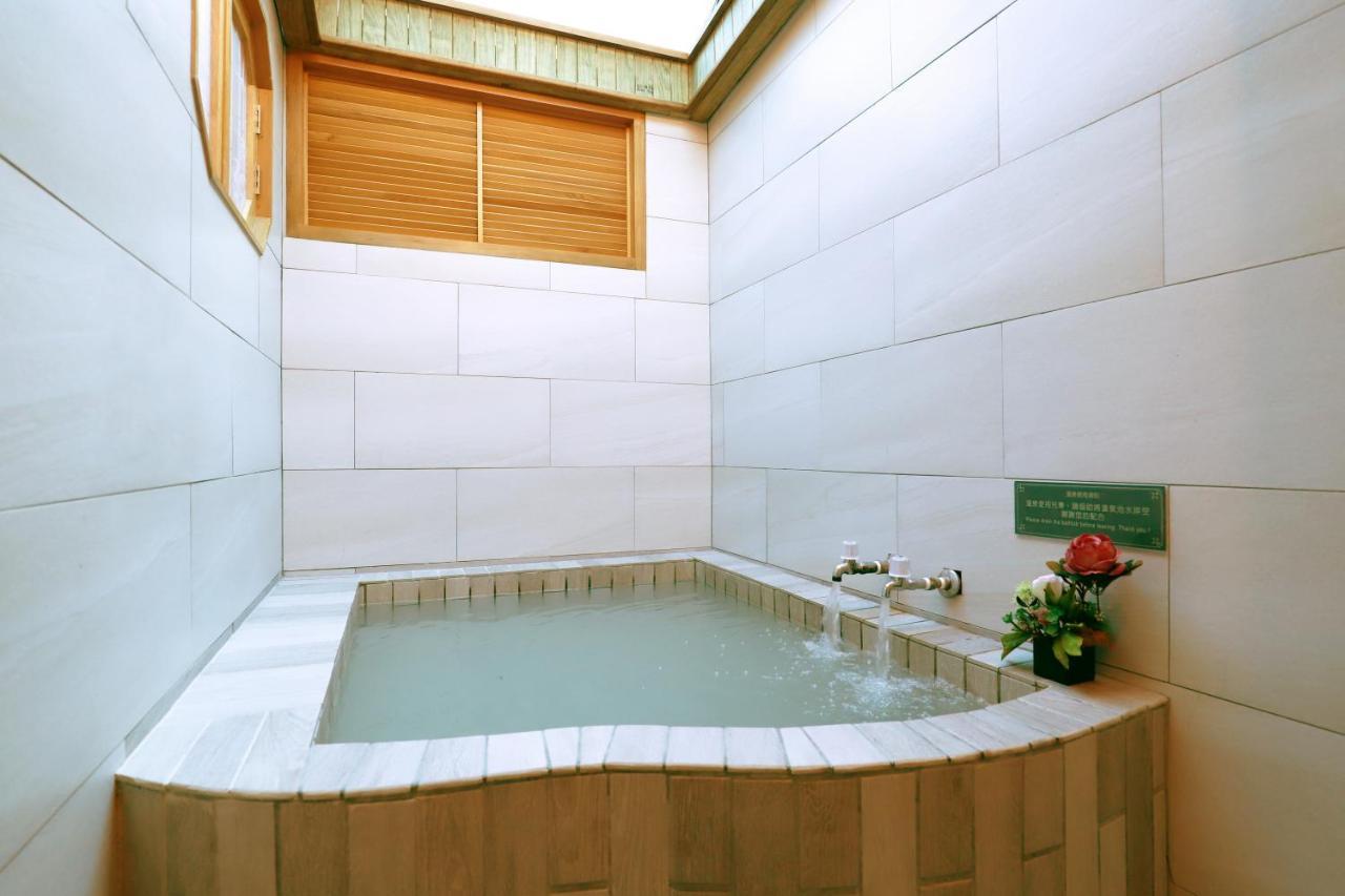 Phoenix Pavilion Hot Spring Hotel Тайбэй Экстерьер фото
